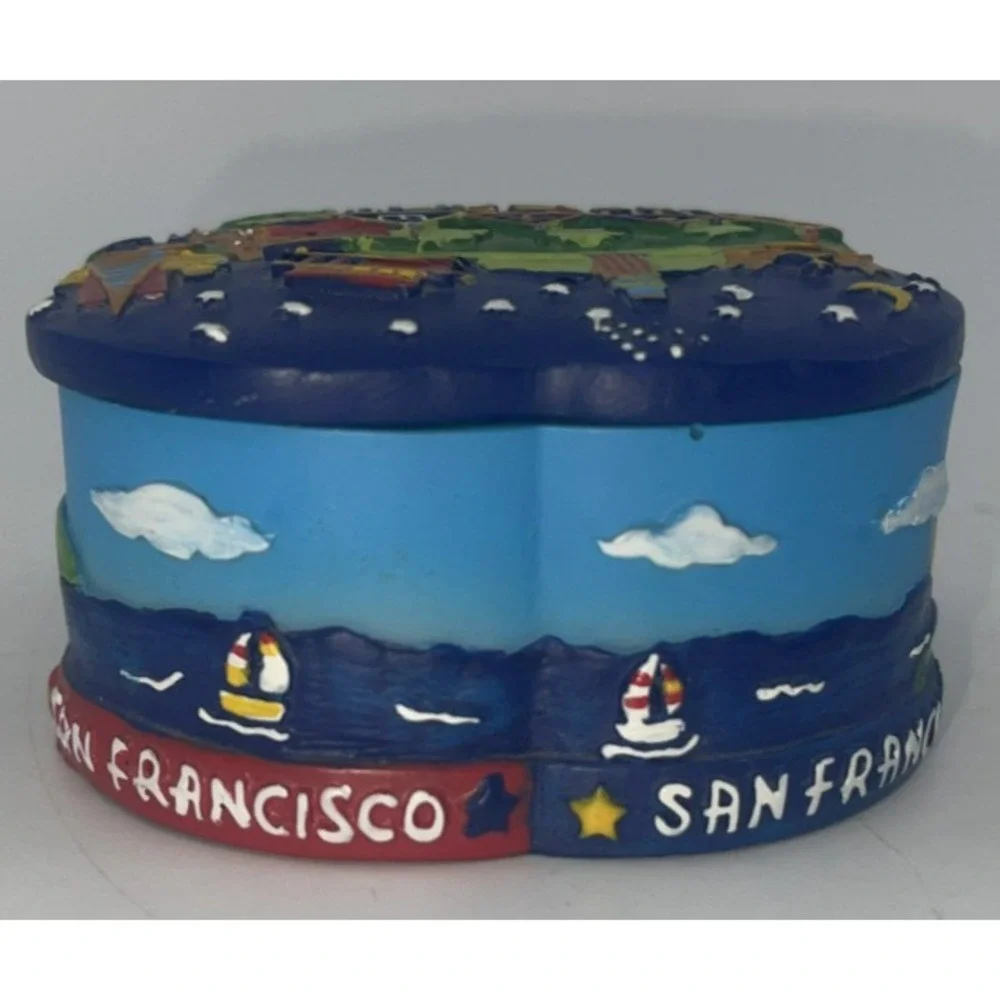 San‎ Francisco Trinket Jewelry Box Resin Colorful Heart Shaped 3